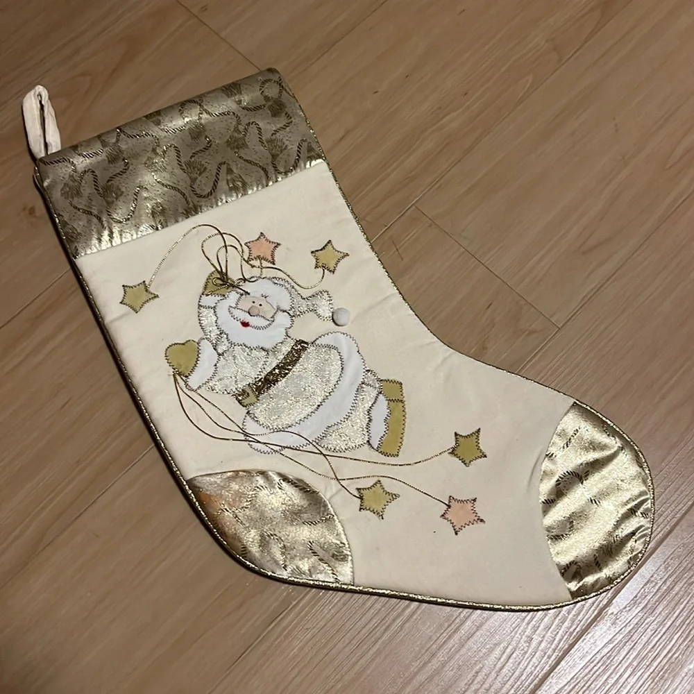 SET OF 4 VINTAGE PRIMA CREATIONS CHRISTMAS STOCKINGS IVORY & CREAM